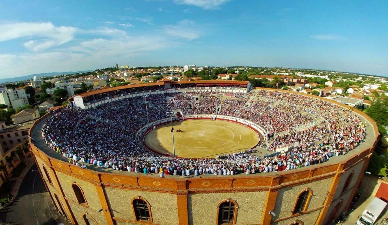 Appartamento Le petit nid des arènes Béziers Esterno foto